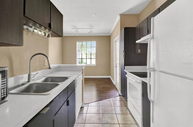 Building Photo - 2598 Robert Trent Jones Dr