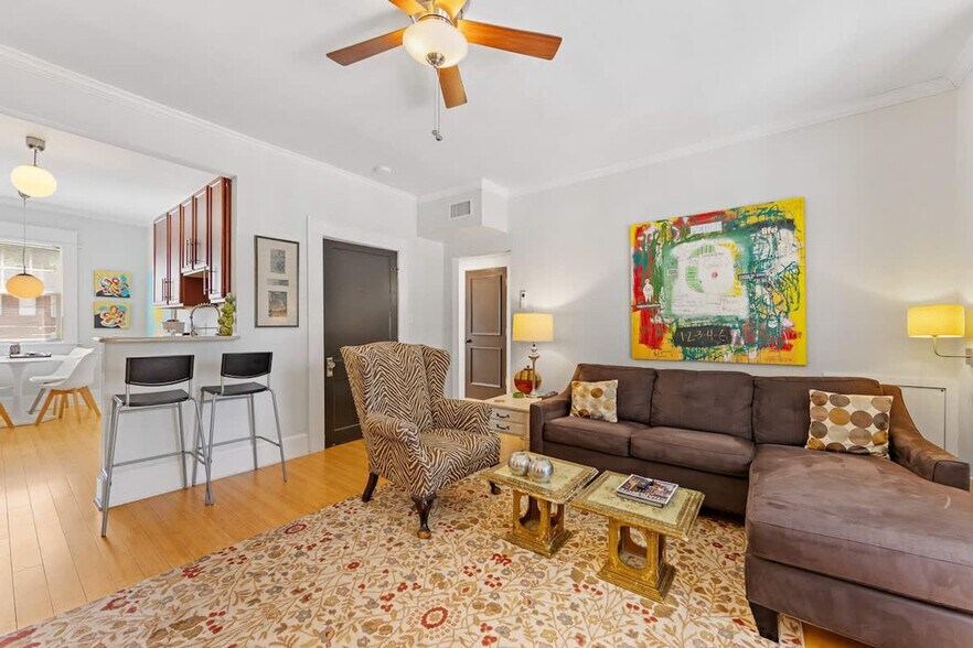 Building Photo - 2101 Kirkwood Ave