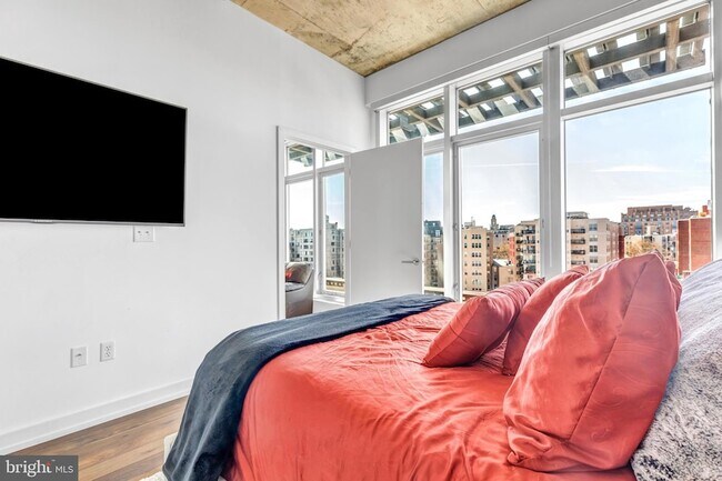 Building Photo - 1515 15th St NW