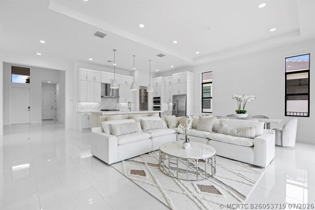 Building Photo - 4931 Rivo Alto Cir