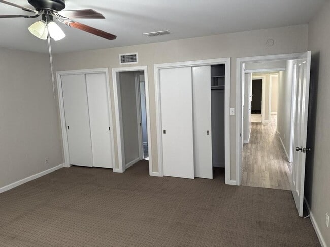 Building Photo - 1308 N Charles St