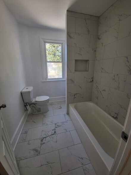 Building Photo - 6643 Chew Ave