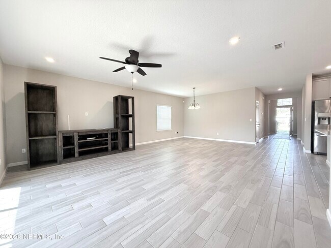 Building Photo - 1699 Enclave Rd