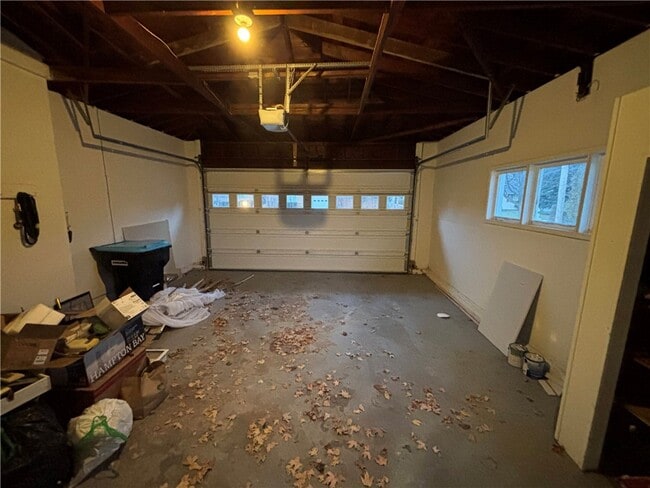 Building Photo - 213 Governor Terrace