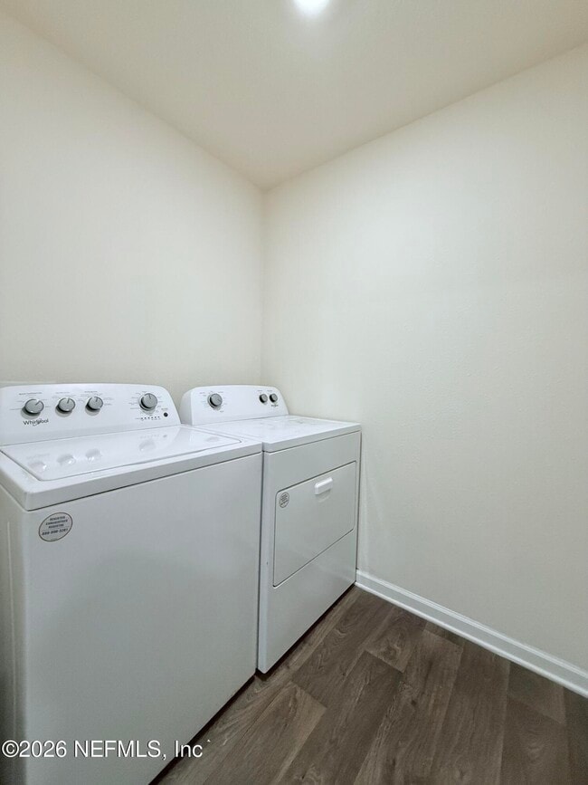 Building Photo - 870 Morgans Treasure Rd