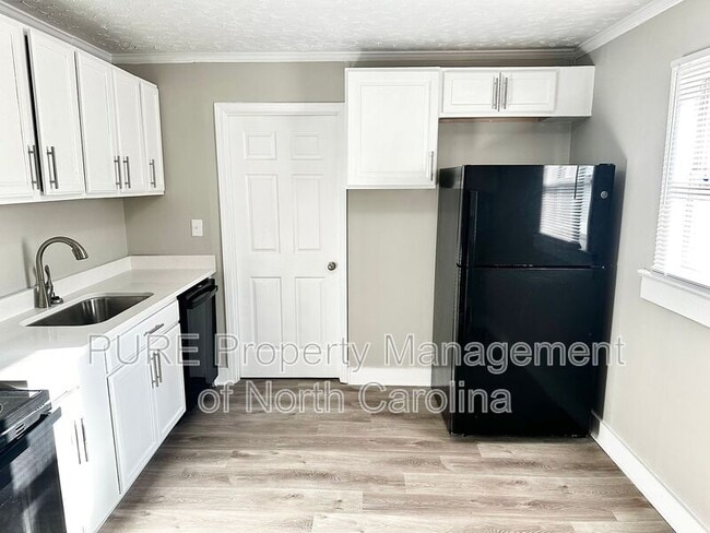 Building Photo - 103 Snider Ave