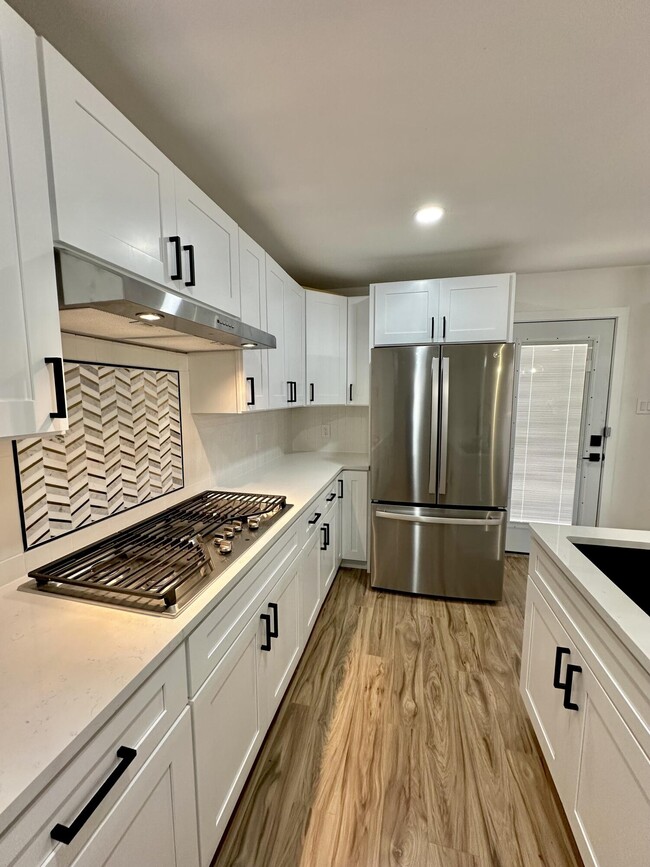 Building Photo - 5426 22nd St