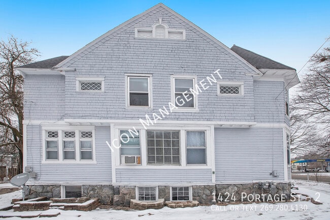 Building Photo - 1424 Portage Street
