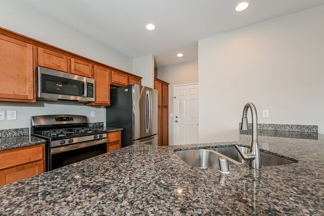 Building Photo - 5350 Panaca Spring St