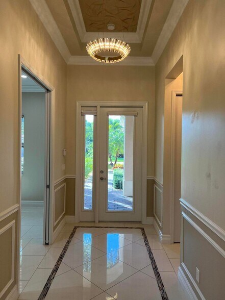Building Photo - 8375 Cloud Peak Dr
