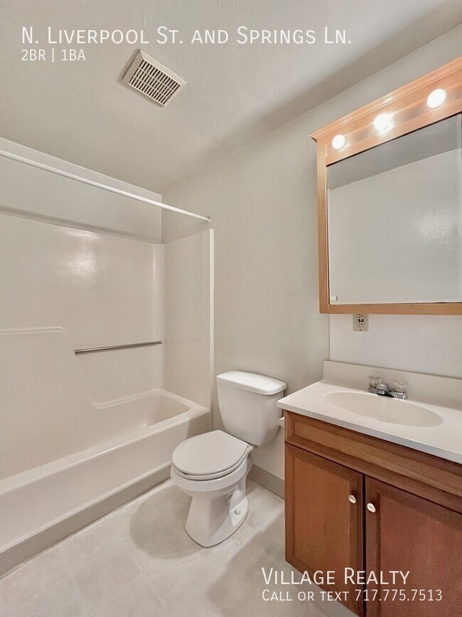 Building Photo - 220 Elizabeth Ln