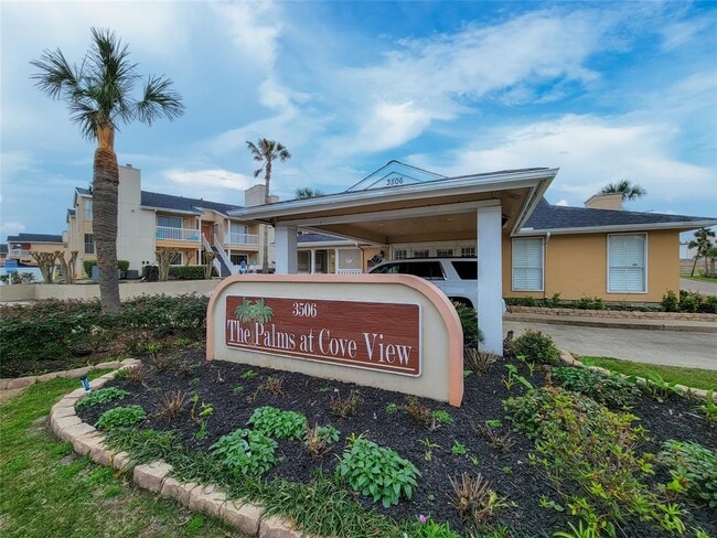 Building Photo - 3506 Cove View Blvd