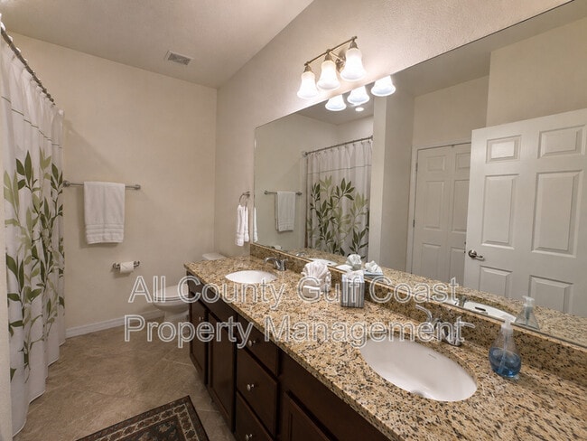 Building Photo - 17118 Vardon Ter