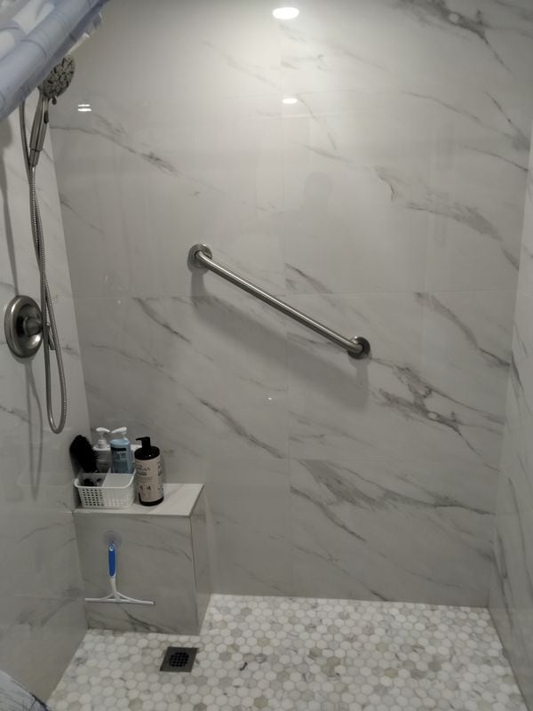 Building Photo - 399 Brittany Dr