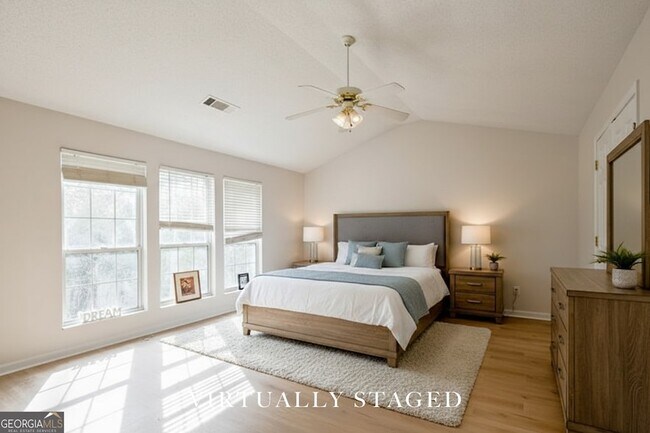 Building Photo - 1570 Swan Valley Ct