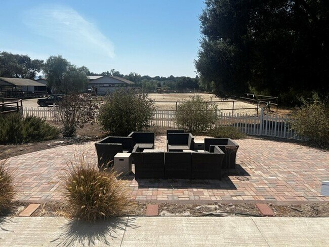 Building Photo - 1701 Calzada Ave