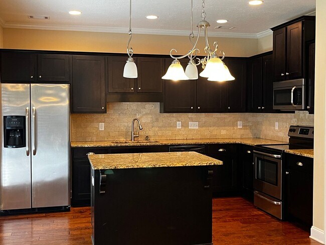 Building Photo - 5537 Connor Dr