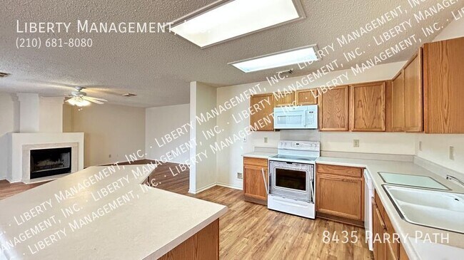 Building Photo - 8435 Parry Path