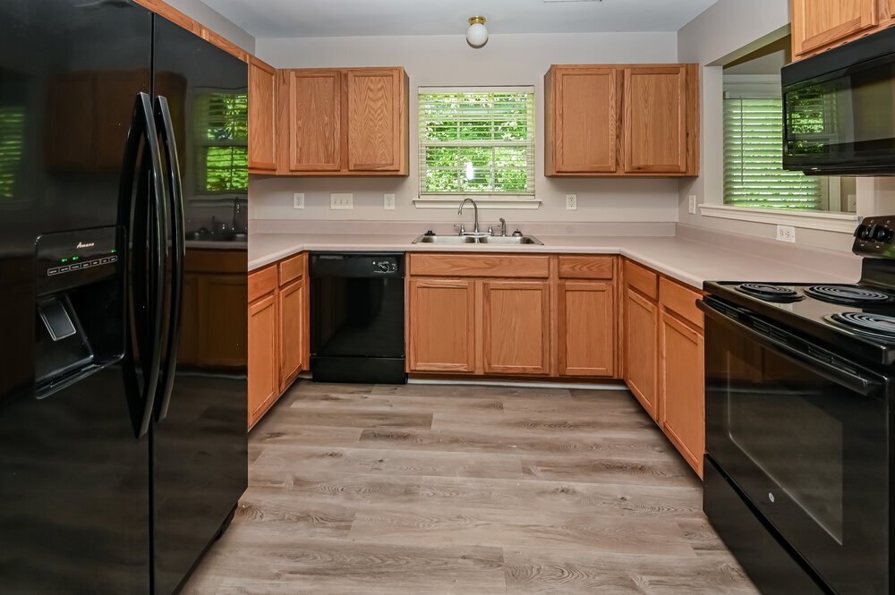 Building Photo - 1554 Kindred Cir NW