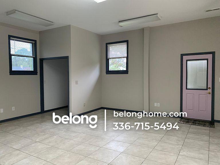 Building Photo - 1705 Fordham Rd