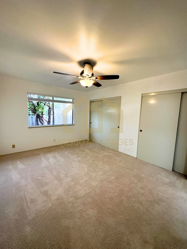 Building Photo - 309 S R St