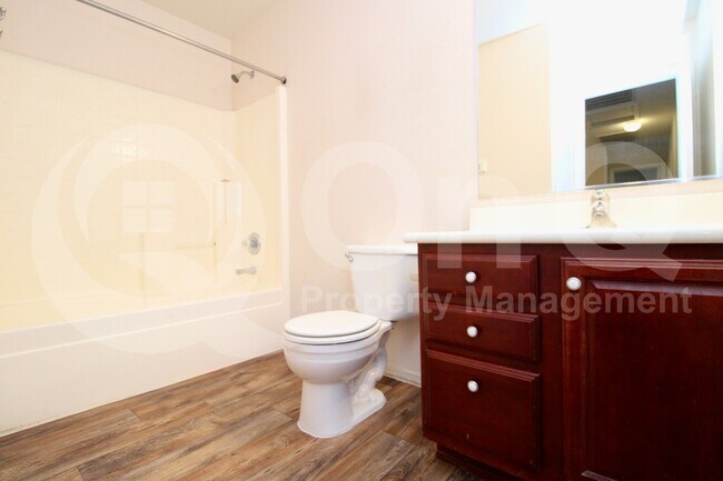 Building Photo - 3062 S Mandy