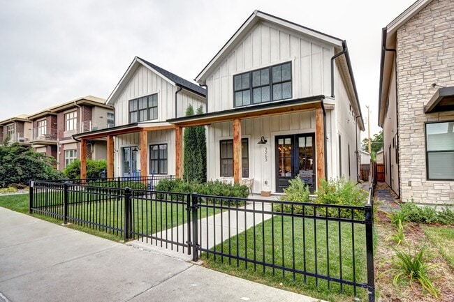 Primary Photo - 3263 Perry St