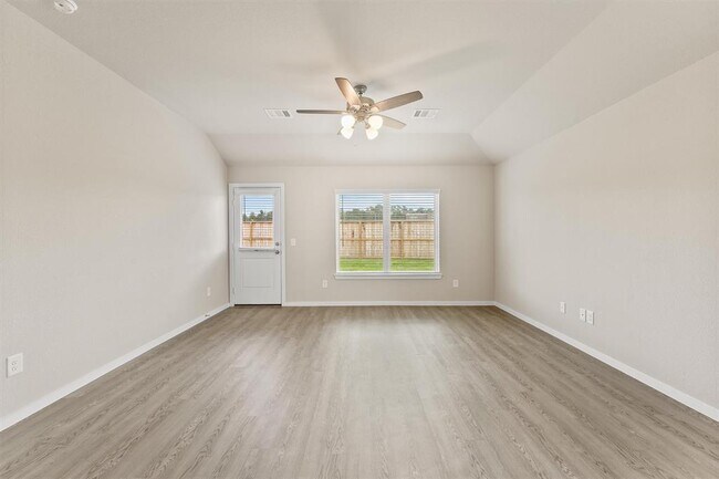 Building Photo - 10423 Cloud Nine Ct