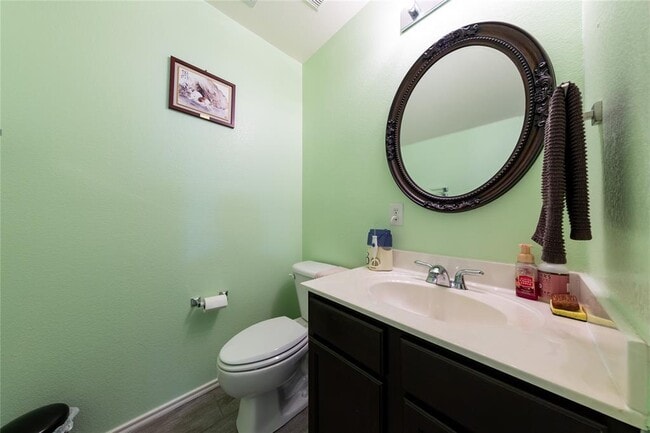 Building Photo - 1910 Ruthie Run