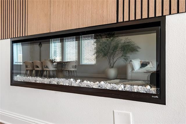 Building Photo - 2207 Santa Monica Dr