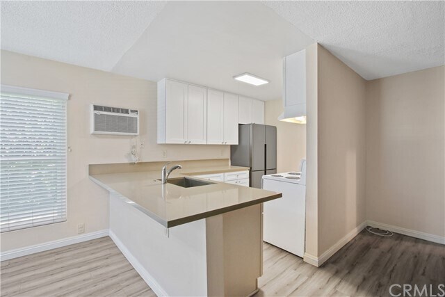 Building Photo - 720 Ridgeway Ln