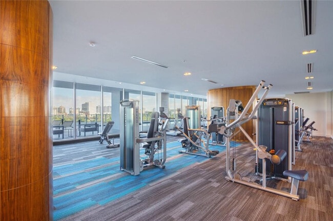 Building Photo - 1180 N Federal Hwy