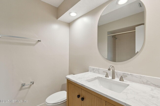 Building Photo - 455 Selva Lakes Cir