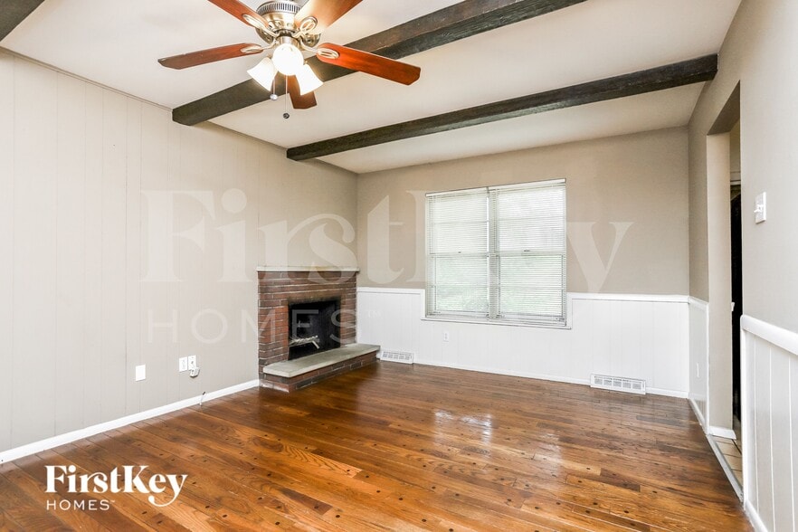 Building Photo - 14035 Invicta Dr