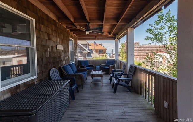 Building Photo - 639 Ocean Breeze Walk