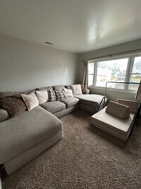 Building Photo - 1129 Beck Ln