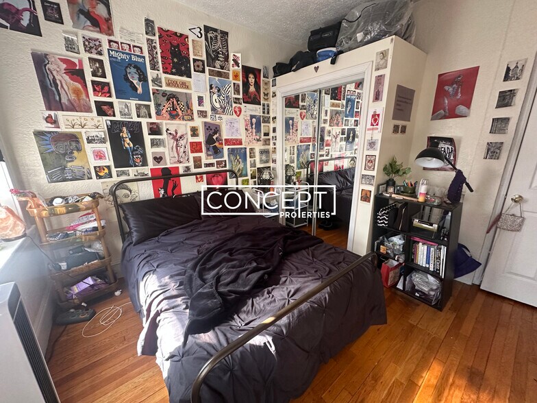 Building Photo - 72 Revere St