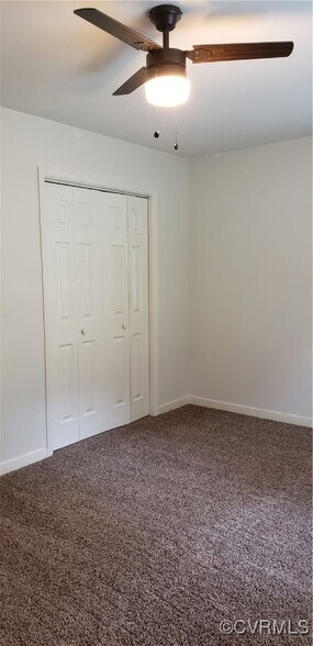 Building Photo - 7631 Kentucky Derby Dr