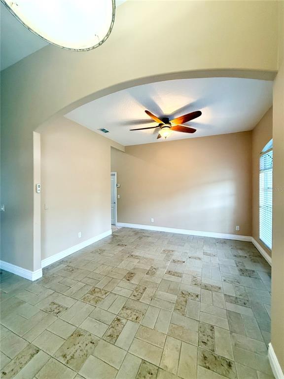 Building Photo - 27202 Fordham Dr