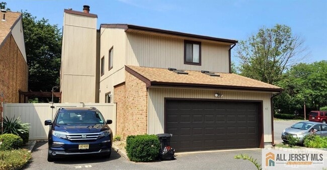 Building Photo - 41 Ardsley Ct