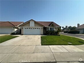 Building Photo - 122 Plymouth Way