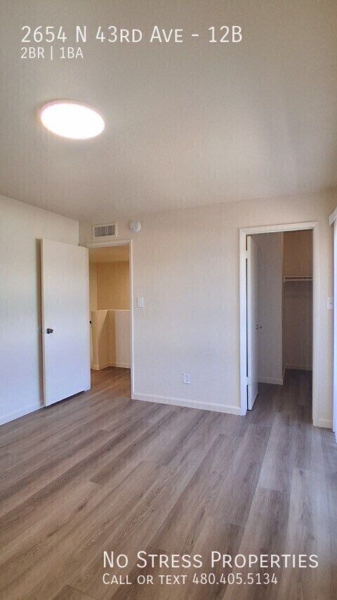 Building Photo - 2654 N 43rd Ave