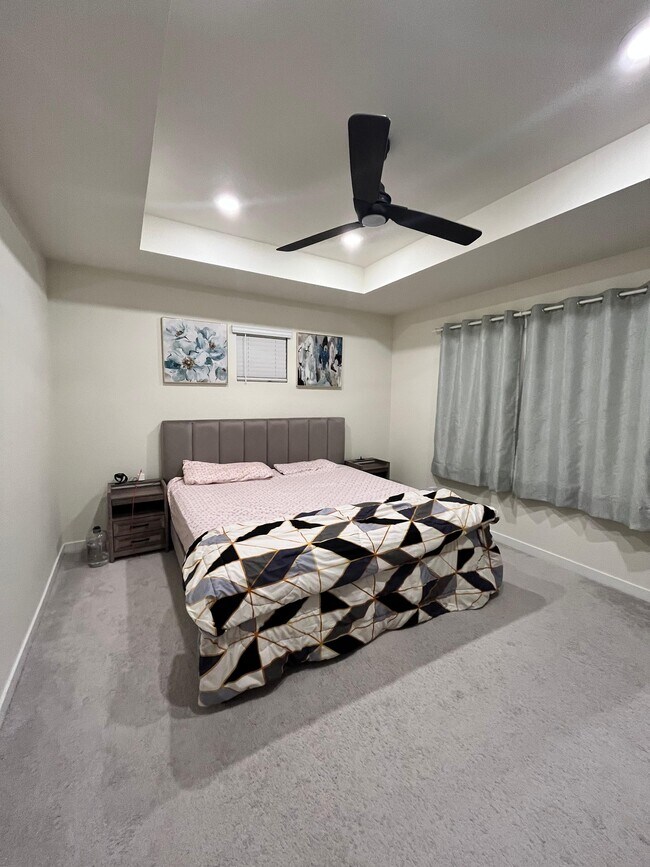 Building Photo - 17739 Olive St