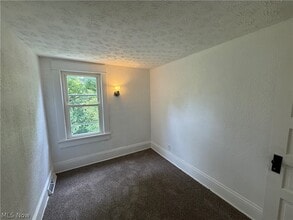 Building Photo - 257 Arch St