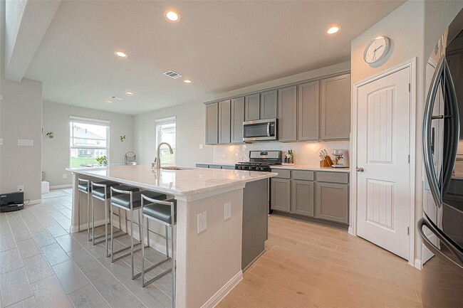 Building Photo - 3706 Savio River Ct