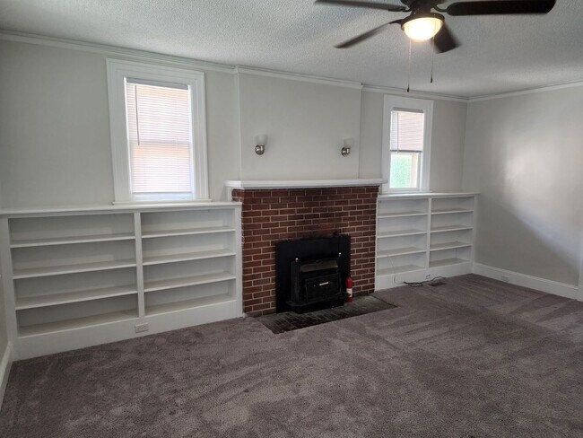 Building Photo - 3634 Kentucky Ave