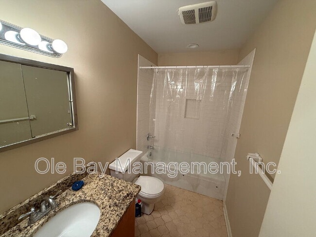 Building Photo - 22067 Stoddard Ave