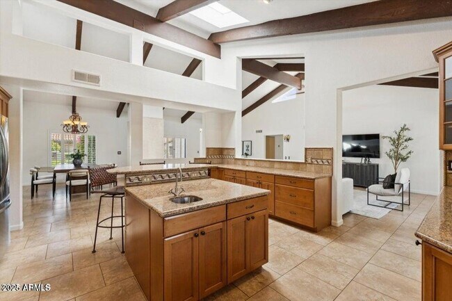 Building Photo - 8356 E San Ricardo Dr