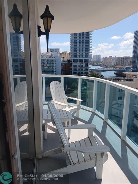 Building Photo - 3800 S Ocean Dr