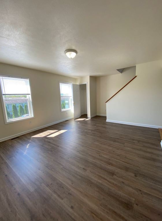 Building Photo - 204 Betsinger Rd